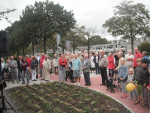 Opening van een rotonde te Uithoorn